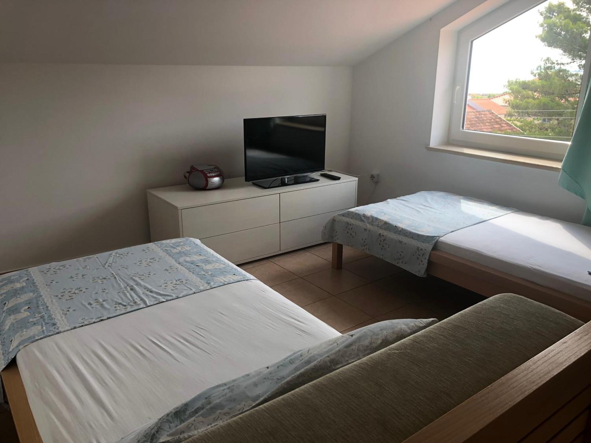 Apartments Matlovac Ждрелац Экстерьер фото